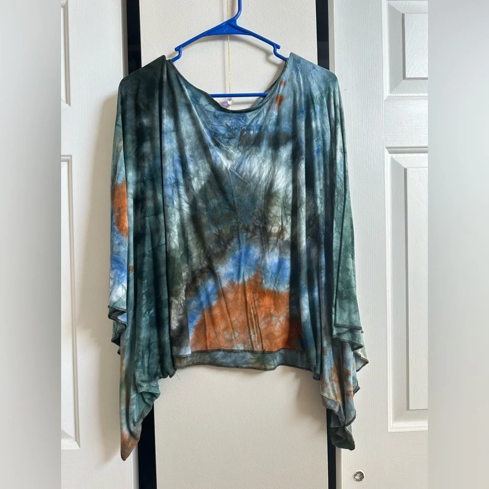 Vibrant Tie-Dye One Size Flowy Poncho Hippie Colorful Boho Top - Picture 1 of 7